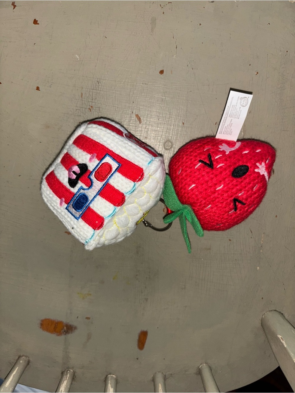 Ami Amis   Knit  Strawberry & Popcorn Snack Keychain Duo - Red & White